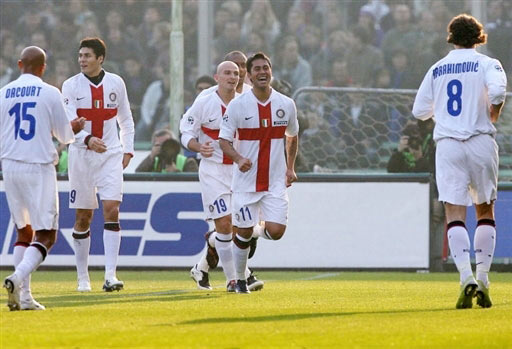 科尔谈波杰近期表现：他本来就很优秀，他的优点在无球跑动（科尔评波杰近期发挥：实力本就不俗，无球跑动是强项）