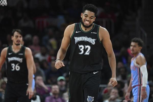 苏亚雷斯训练前讲话：降级责任在我，顺境和逆境我们都要接受（苏亚雷斯训练前发声：我愿承担降级责任，顺境逆境都要接受）