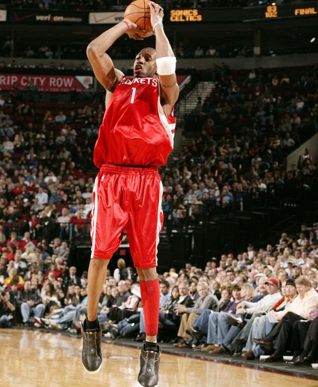 英超大黑马出现疲态，这是哈兰德发威的好机会（英超黑马显露疲势，哈兰德迎来发力良机）