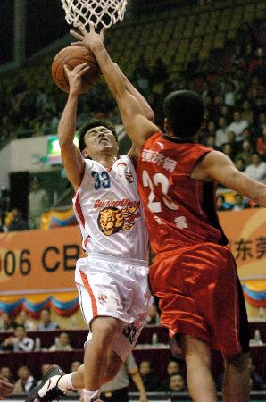 103秒！维尼修斯被取消的点球，创欧冠使用VAR以来最快（仅用103秒！维尼修斯点球被推翻，创欧冠VAR时代最快纪录）