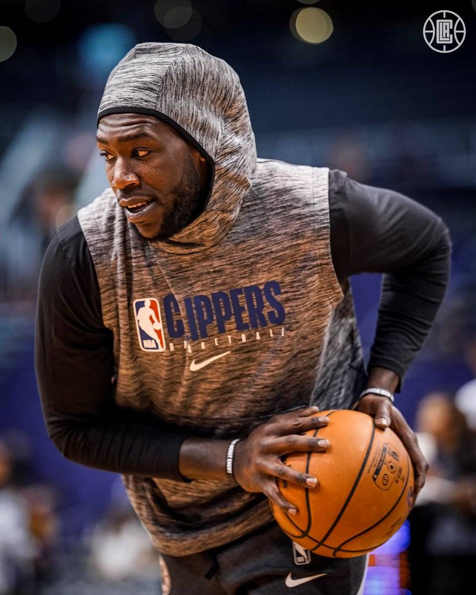 河南队强势逆转获胜（河南队强势翻盘告捷）