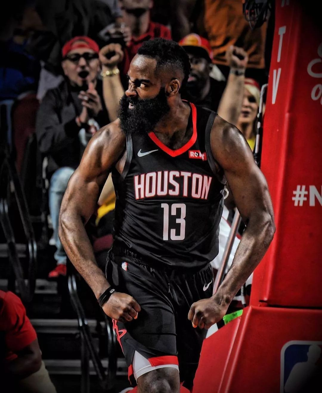 这队彻底起飞了（这队一飞冲天了）