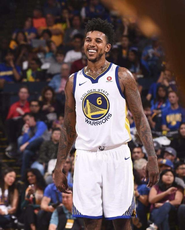 那不勒斯VS尤文，皇马VS塞尔塔，比分精准预测，那不勒斯要登顶？（尤文战那不勒斯，皇马迎塞尔塔：比分深度前瞻，那不勒斯能否登顶？）