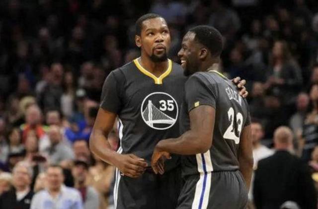 经纪人：埃切维里想回河床但曼城不愿意，他会继续留在欧洲（经纪人：埃切维里盼归河床被曼城拦下，将继续在欧洲效力）