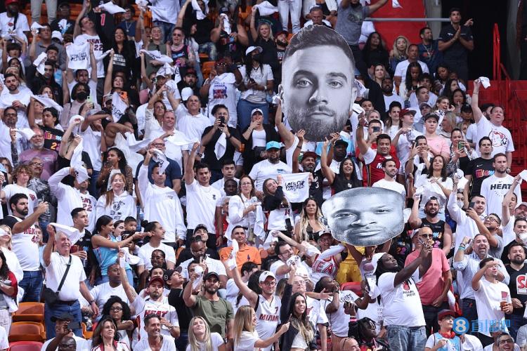 杰伦·威廉姆斯：托皮奇确诊睾丸癌仍坚持训练，他是真正的斗士（杰伦·威廉姆斯致敬托皮奇：罹患睾丸癌仍坚持训练，名副其实的战士）