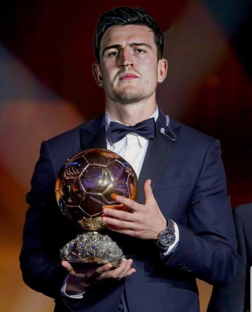 13球，伊尔迪兹21岁前意甲进球数并列尤文队史第七位（伊尔迪兹21岁前意甲已进13球，追平尤文队史并列第七）