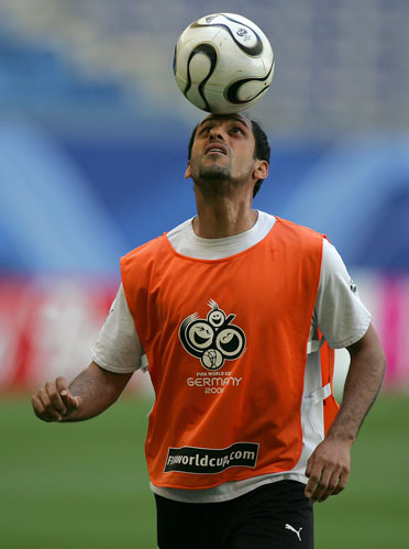 福克斯缺阵对文班赛季初的影响（福克斯缺席如何影响文班的赛季开局）