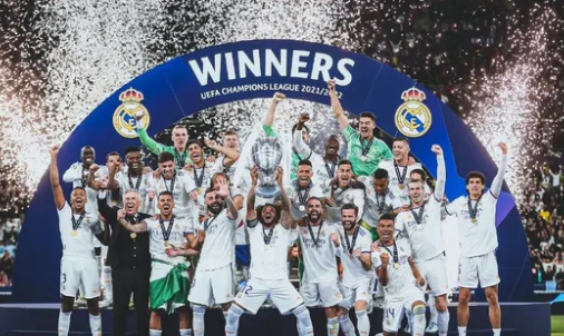 还是做不到！申花第5次屈居中超亚军，成历史亚军数最多球队（又与冠军无缘！申花第5次中超屈居亚军，历史亚军次数第一）