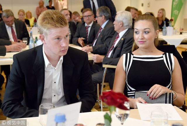 廖三宁连送助攻，开启精彩对决（廖三宁助攻连连，点燃精彩对决）