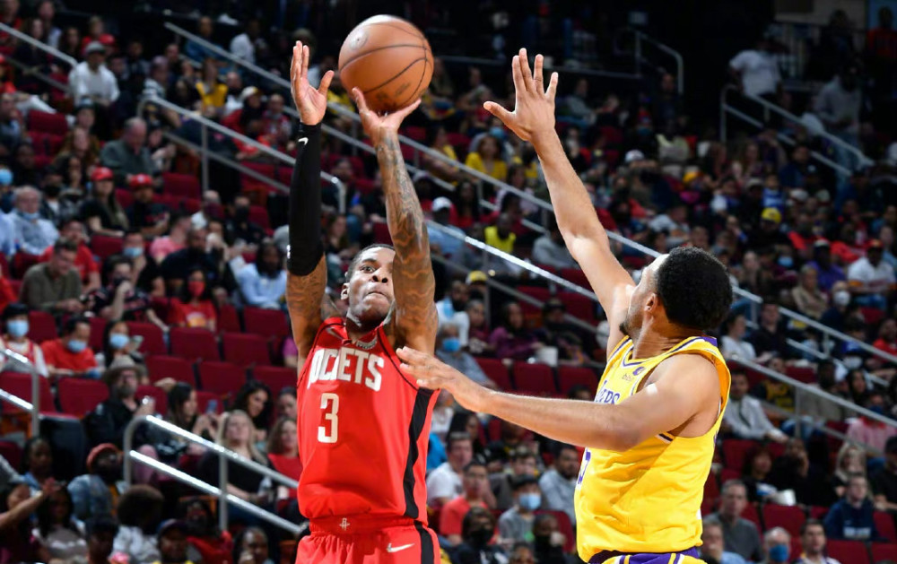 海港客战武里南联：海港3外援首发，李圣龙、杨世元出战（海港做客武里南联：三外援领衔首发，李圣龙、杨世元登场）